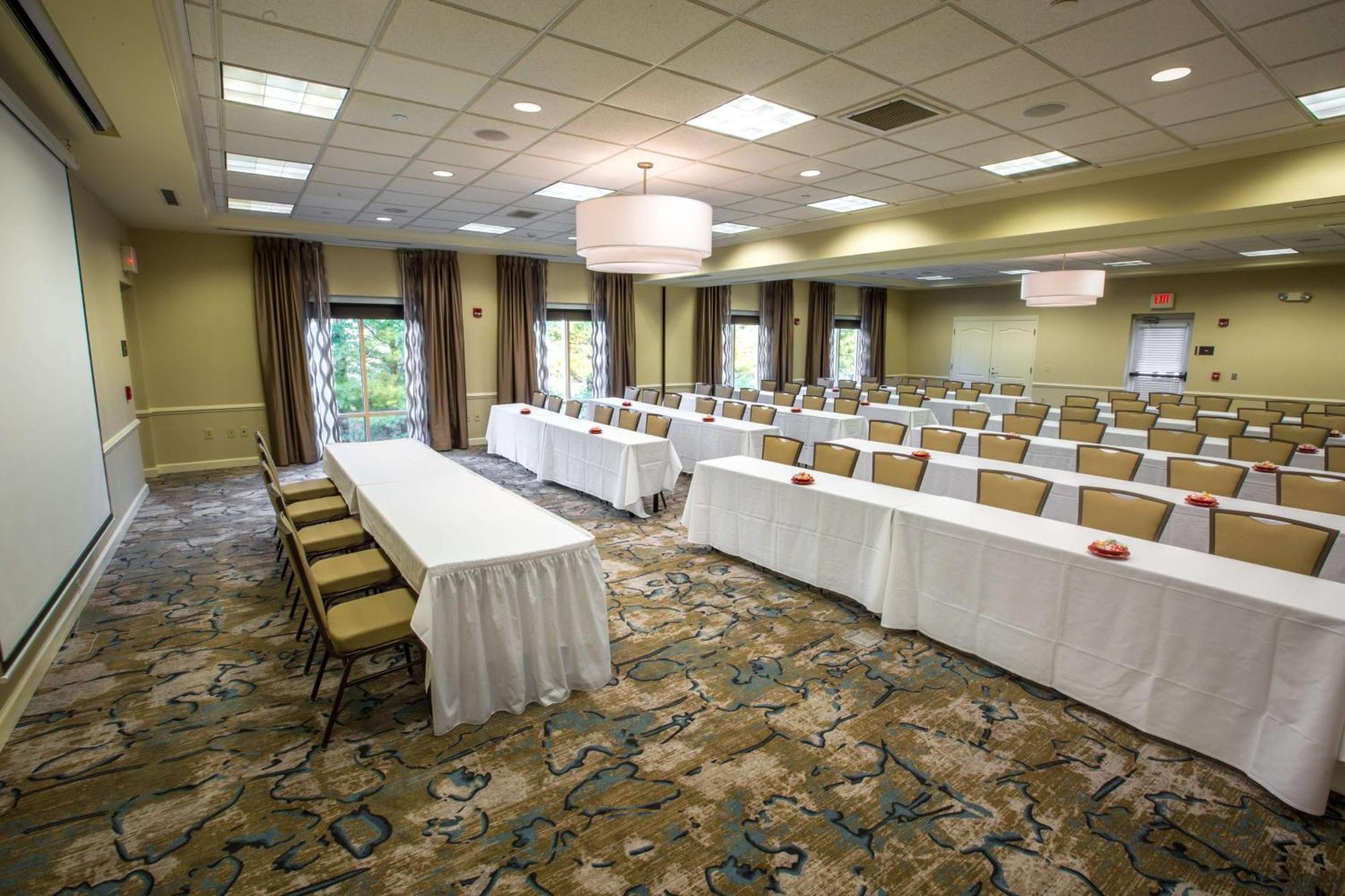 Hilton Garden Inn State College Εξωτερικό φωτογραφία